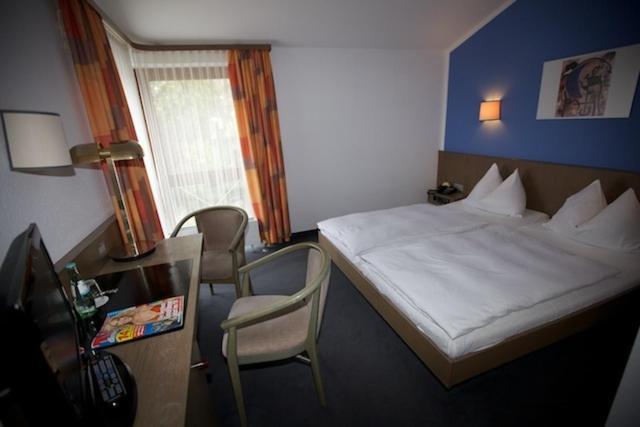Astra Hotel Ulm Quarto foto